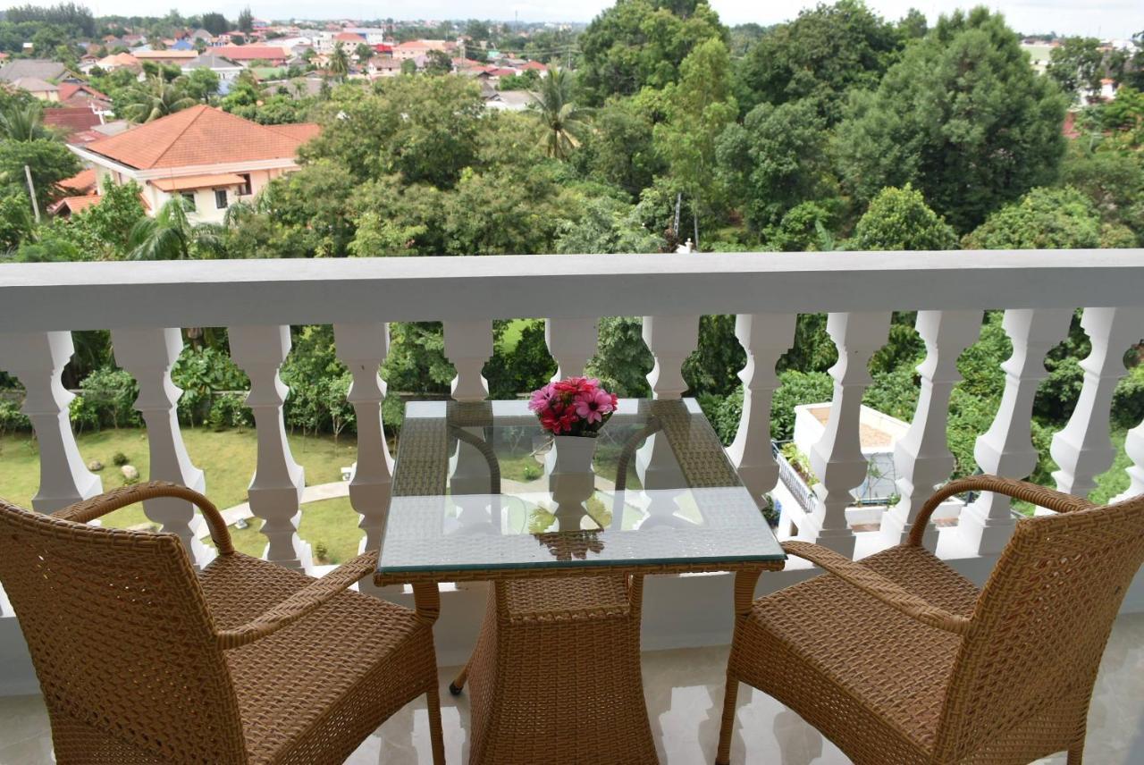 The Park Vientiane Apartment Ban Nongdouang Exterior foto